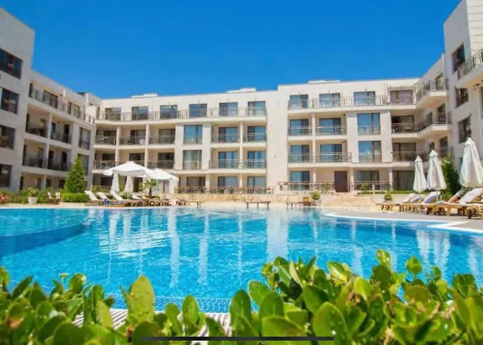 Diamond Sea View דירה